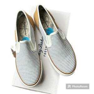Tommy Bahama Womens’ Canvas Sailor Style Slip On Shoes NIB